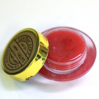 Натуральные бальзамы для губ East Nights (Сирия) в Nectarniza cosmeshop